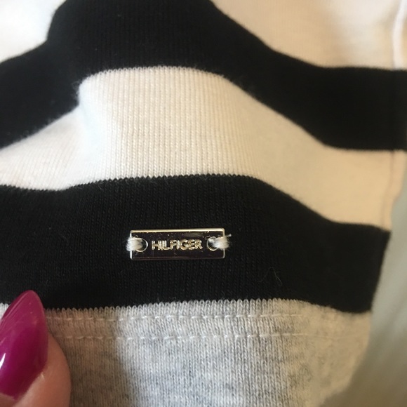 Tommy Hilfiger white black gray striped sweater buttons Size XL - Picture 5 of 6